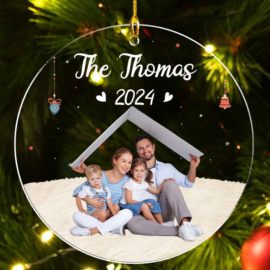 Family Moment - Personalized Acrylic Ornament