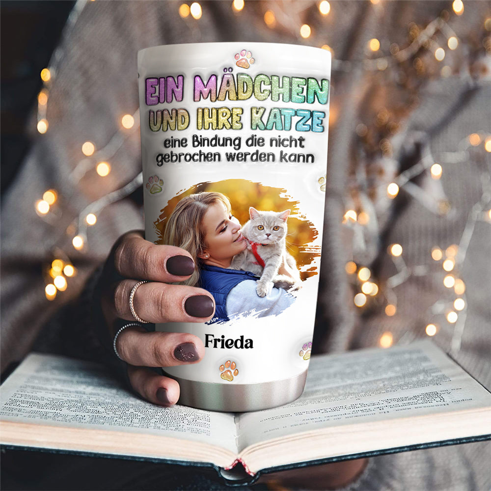 Custom Photo Christmas Birthday Gifts For Cat Mom, Cat Lovers • Foto von einem Mädchen und ihrer Katze – Personalisierter 3D-Thermobecher mit aufblasbarem Effekt